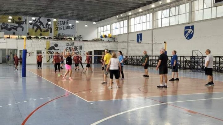 Voleibol adaptado Festival esportivo 60 Sesc Paraná